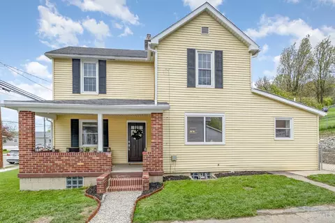 424 Miami Ave, Cleves, OH 45002