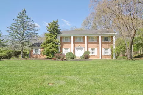 2039 Southacres Dr, Cincinnati, OH 45233