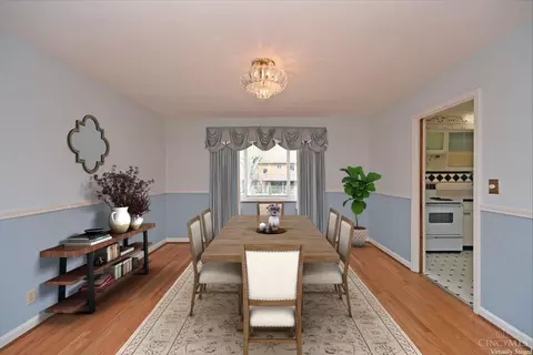1550 Corcoran Pl, Cincinnati, OH 45224 photo 9