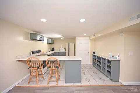 1550 Corcoran Pl, Cincinnati, OH 45224 photo 29