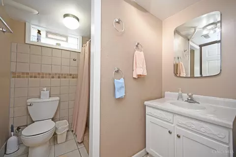 1550 Corcoran Pl, Cincinnati, OH 45224 photo 35