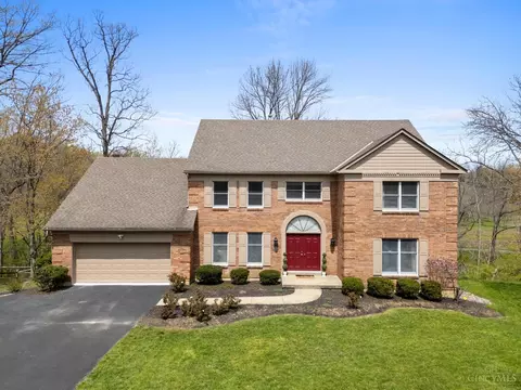 10460 Grandoaks Ln, Montgomery, OH 45242