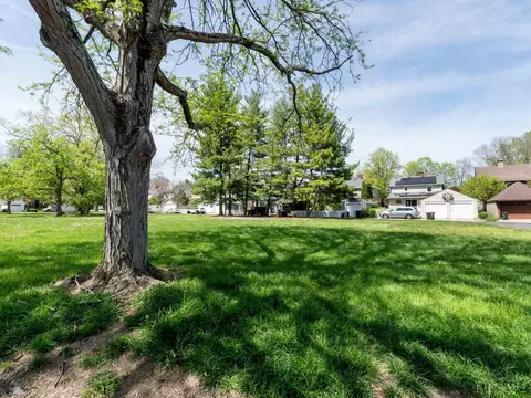6635 Elm St, Mariemont, OH 45227 photo 36