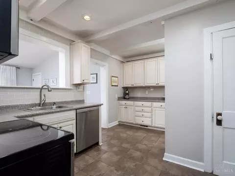 6635 Elm St, Mariemont, OH 45227 photo 16