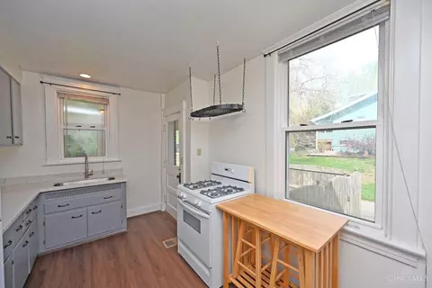 3064 Lischer Ave, Cincinnati, OH 45211 photo 14