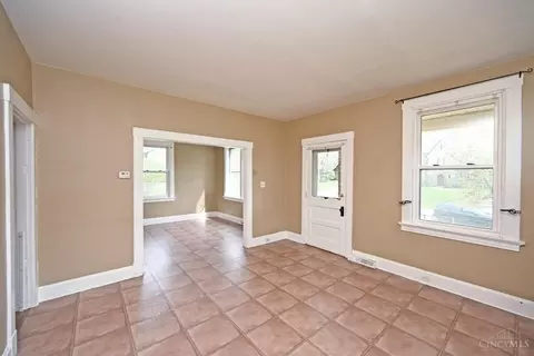 3064 Lischer Ave, Cincinnati, OH 45211 photo 7