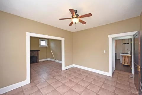 3064 Lischer Ave, Cincinnati, OH 45211 photo 11