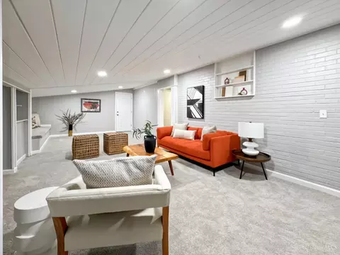 Living - 11594 Gerity Ct, Forest Park, OH 45240 photo 4 of 6