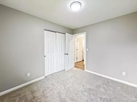 Bedroom - 11594 Gerity Ct, Forest Park, OH 45240 photo 4 of 6