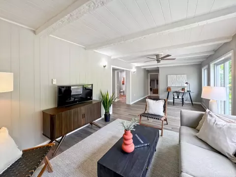 Living - 11594 Gerity Ct, Forest Park, OH 45240 photo 2 of 6