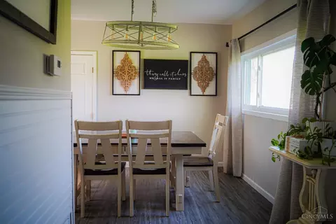 Dining - 1580 Friendly Ln, Williamsburg, OH 45176 photo 2 of 2