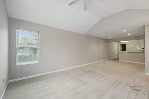 3255 Ravine Pl, Maineville, OH 45039 photo 8