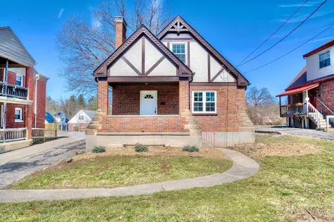 5128 Willnet Dr, Cincinnati, OH 45238
