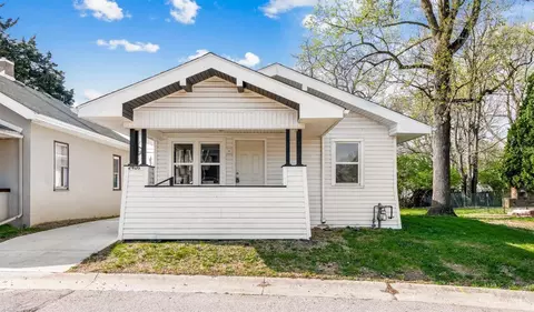 2406 Easton Ave, Middletown, OH 45044