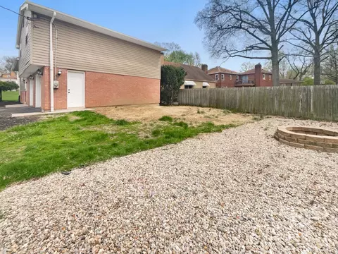 Exterior - 2709 Robers Ave, Cincinnati, OH 45239 photo 2 of 2