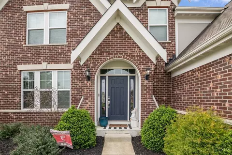1011 Prestwick Pl, Cincinnati, OH 45245 photo 5