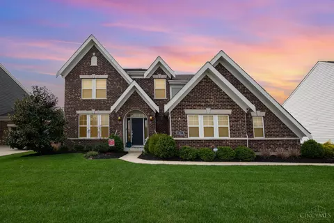1011 Prestwick Pl, Cincinnati, OH 45245