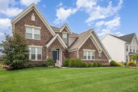 1011 Prestwick Pl, Cincinnati, OH 45245 photo 4