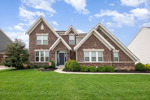1011 Prestwick Pl, Cincinnati, OH 45245 photo 3