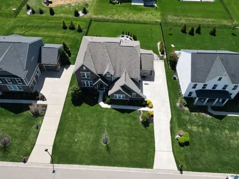 1011 Prestwick Pl, Cincinnati, OH 45245 photo 53