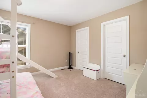 1011 Prestwick Pl, Cincinnati, OH 45245 photo 30
