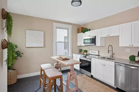 Kitchen - 5731 St Elmo Ave, Cincinnati, OH 45224 photo 2 of 2