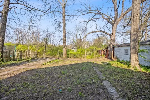 Exterior - 5731 St Elmo Ave, Cincinnati, OH 45224 photo 6 of 7