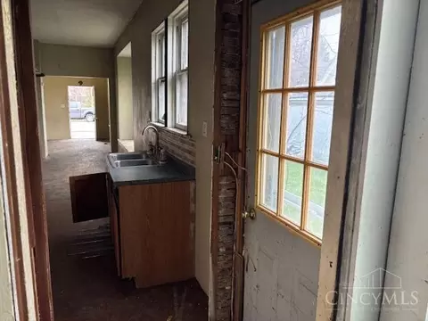 237 Second St, Williamsburg, OH 45176 photo 9