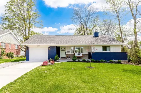 6704 Eleck Pl, Madeira, OH 45243