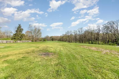 200 Stephens Rd, Hamilton Township, OH 45039 photo 2