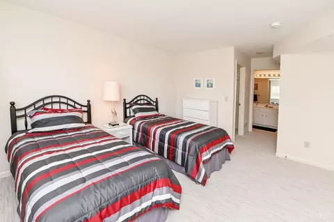 Bedroom - 2498 Walnutview Ct, Cincinnati, OH 45230 photo 5 of 5