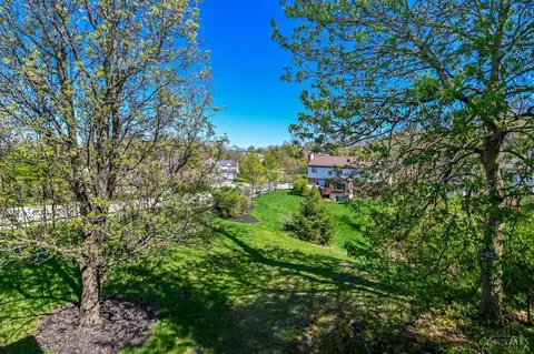 Exterior - 2498 Walnutview Ct, Cincinnati, OH 45230 photo 6 of 7