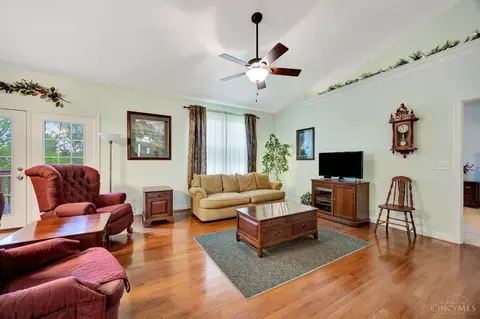 512 Miami Trce, Harrison, OH 45030 photo 8