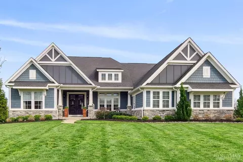 5569 Sentinel Oak Dr, Mason, OH 45040