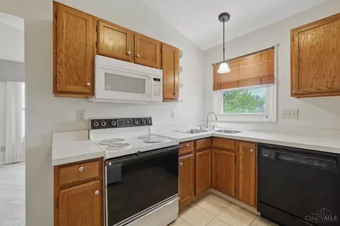 1309 Ebenezer Rd, Cincinnati, OH 45233 photo 4