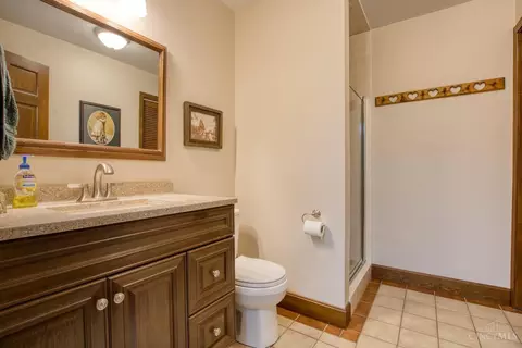 Bath - 6172 W Fork Rd, Cincinnati, OH 45247 photo 6 of 6