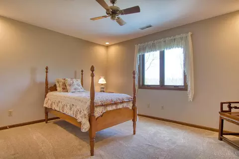 Bedroom - 6172 W Fork Rd, Cincinnati, OH 45247 photo 6 of 7