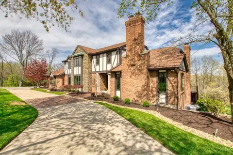 Exterior - 6172 W Fork Rd, Cincinnati, OH 45247 photo 3 of 14