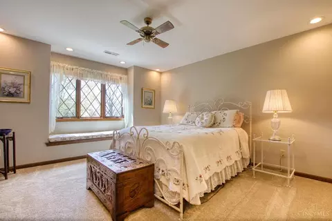 Bedroom - 6172 W Fork Rd, Cincinnati, OH 45247 photo 1 of 7
