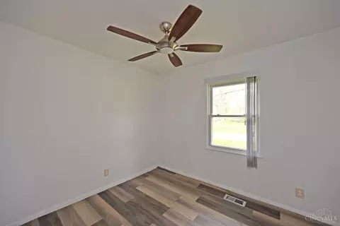 Bedroom - 2418 Impala Dr, Cincinnati, OH 45231 photo 6 of 7