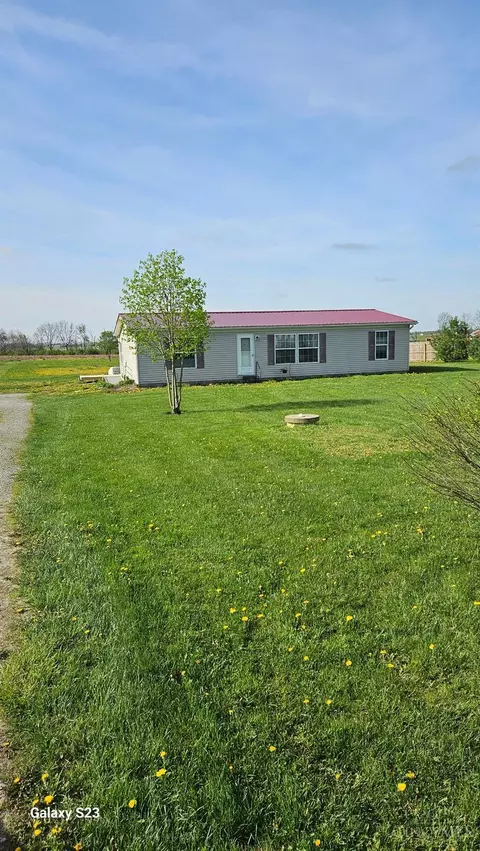 374 King Rd, Martinsville, OH 45146