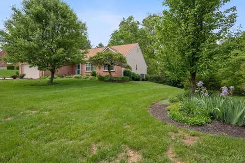 4175 Fallcrest Dr, Batavia, OH 45103 photo 4