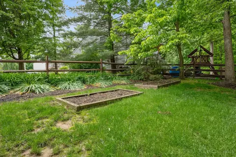 4175 Fallcrest Dr, Batavia, OH 45103 photo 46