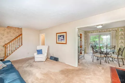 11417 Gravenhurst Dr, Cincinnati, OH 45231 photo 6