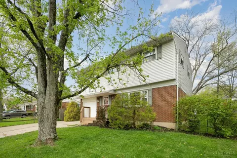 11417 Gravenhurst Dr, Cincinnati, OH 45231 photo 2