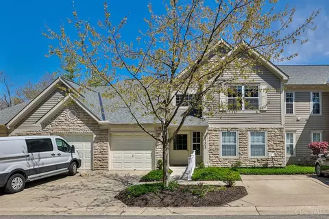 5305 Cooper Rd, Montgomery, OH 45242
