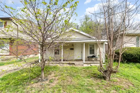 776 Jackson St, Lincoln Heights, OH 45215