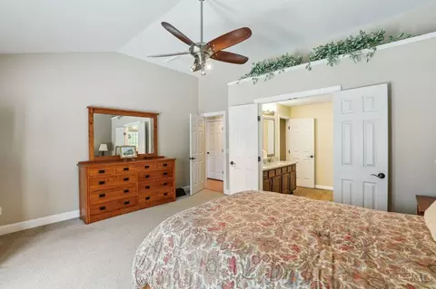7332 Wethersfield Dr, Hamilton Township, OH 45039 photo 17