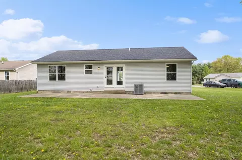 Exterior - 90 Harmony Ln, Georgetown, OH 45121 photo 4 of 7
