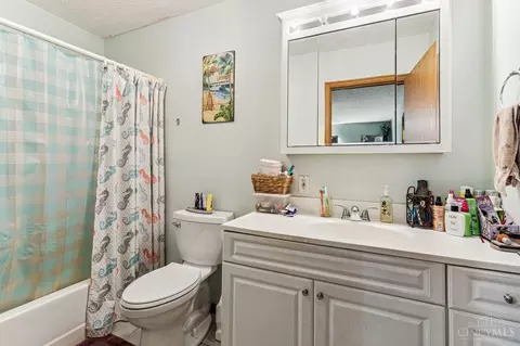 65 Douglas Cir, Georgetown, OH 45121 photo 13